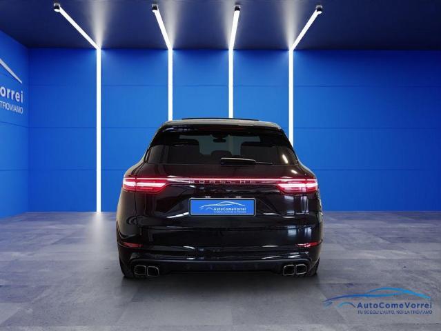 Porsche Cayenne 4.0 V8 Turbo