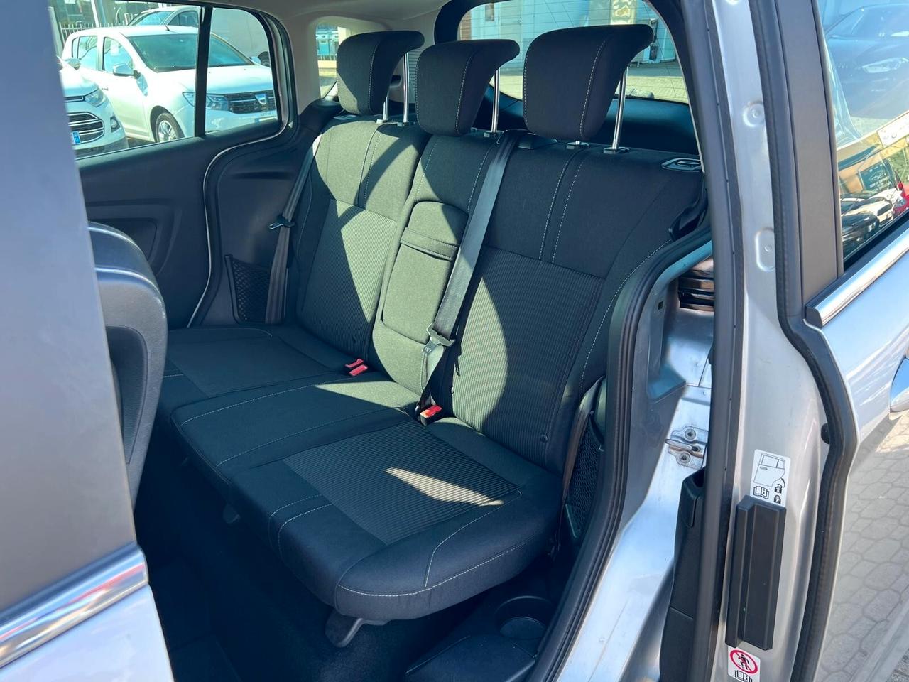 Ford B-Max 1.5 TDCi 75 CV Business Titanium