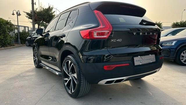 Volvo XC40 D3 R-design