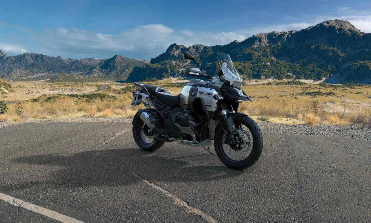 BMW R 1300 GS Adventure Triple Black
