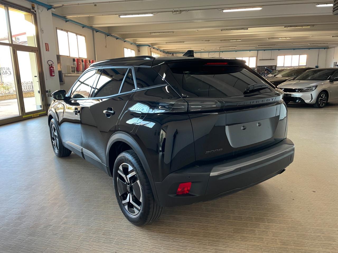 Peugeot 2008 100cv Allure 2025 NERO metalizzato