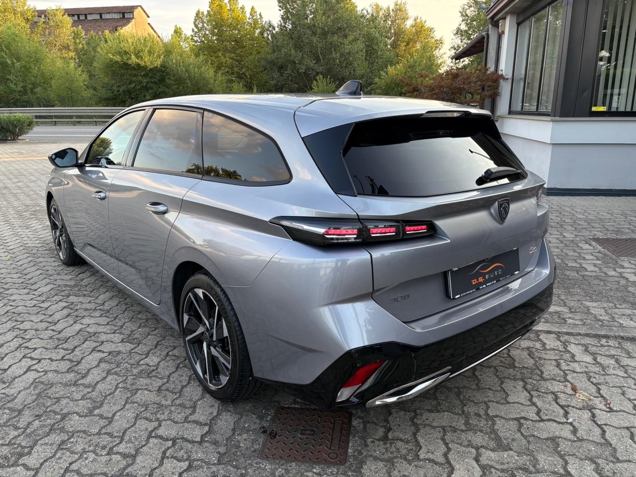 Peugeot 308 BlueHDi 130 S&S Allure Pack s