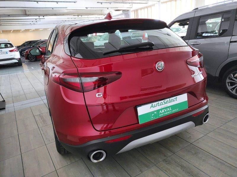 Alfa Romeo Stelvio 2.2 Turbodiesel 210 CV AT8 Q4 Executive