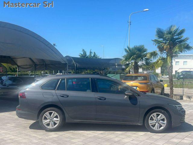 VOLKSWAGEN Golf Variant 2.0 tdi Life 115cv GH409ZW