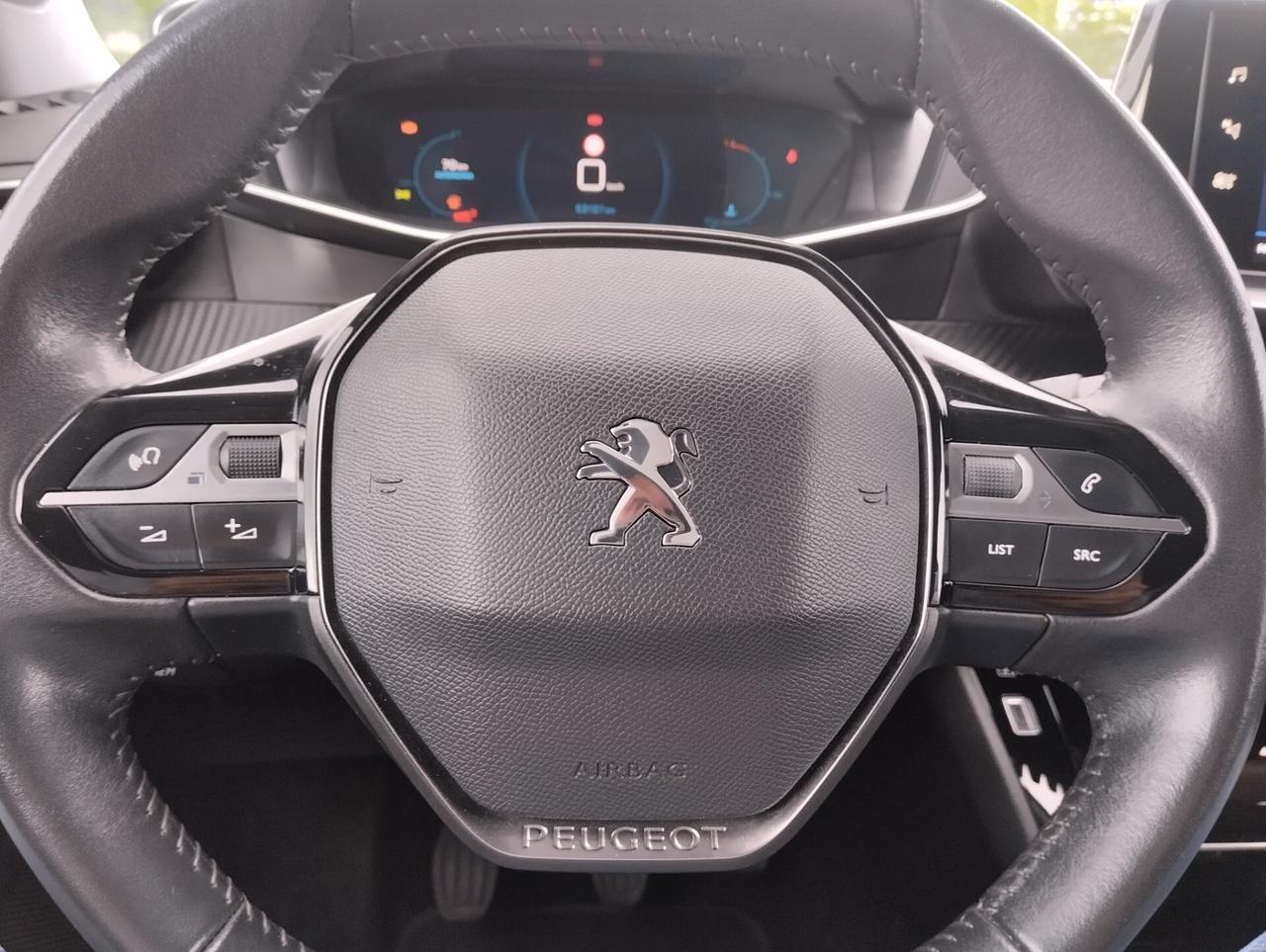 Peugeot 2008 PureTech 130 S&S Allure Pack