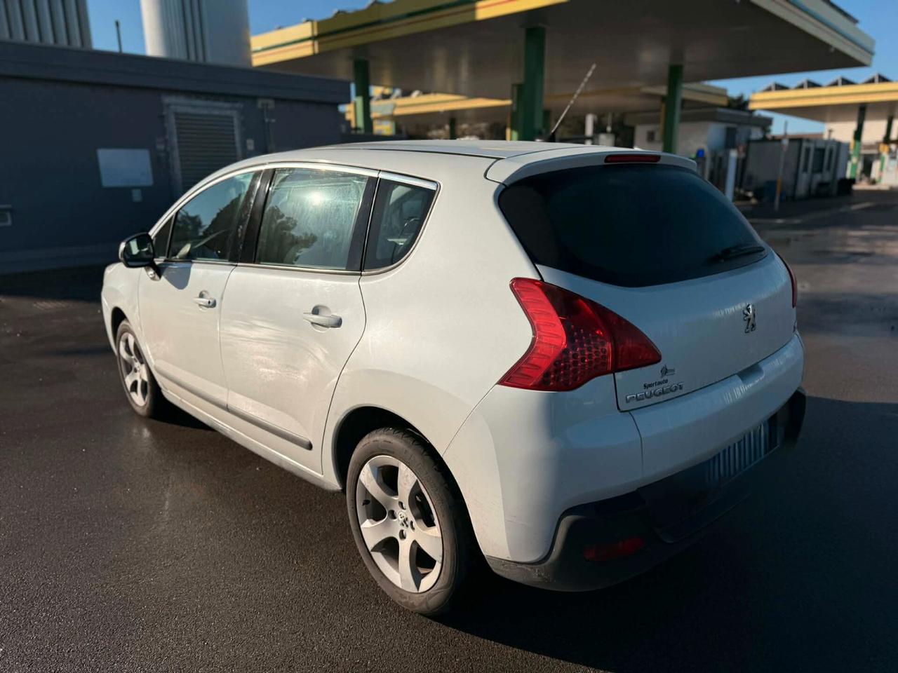 Peugeot 3008 1.6 HDi 112CV Tecno
