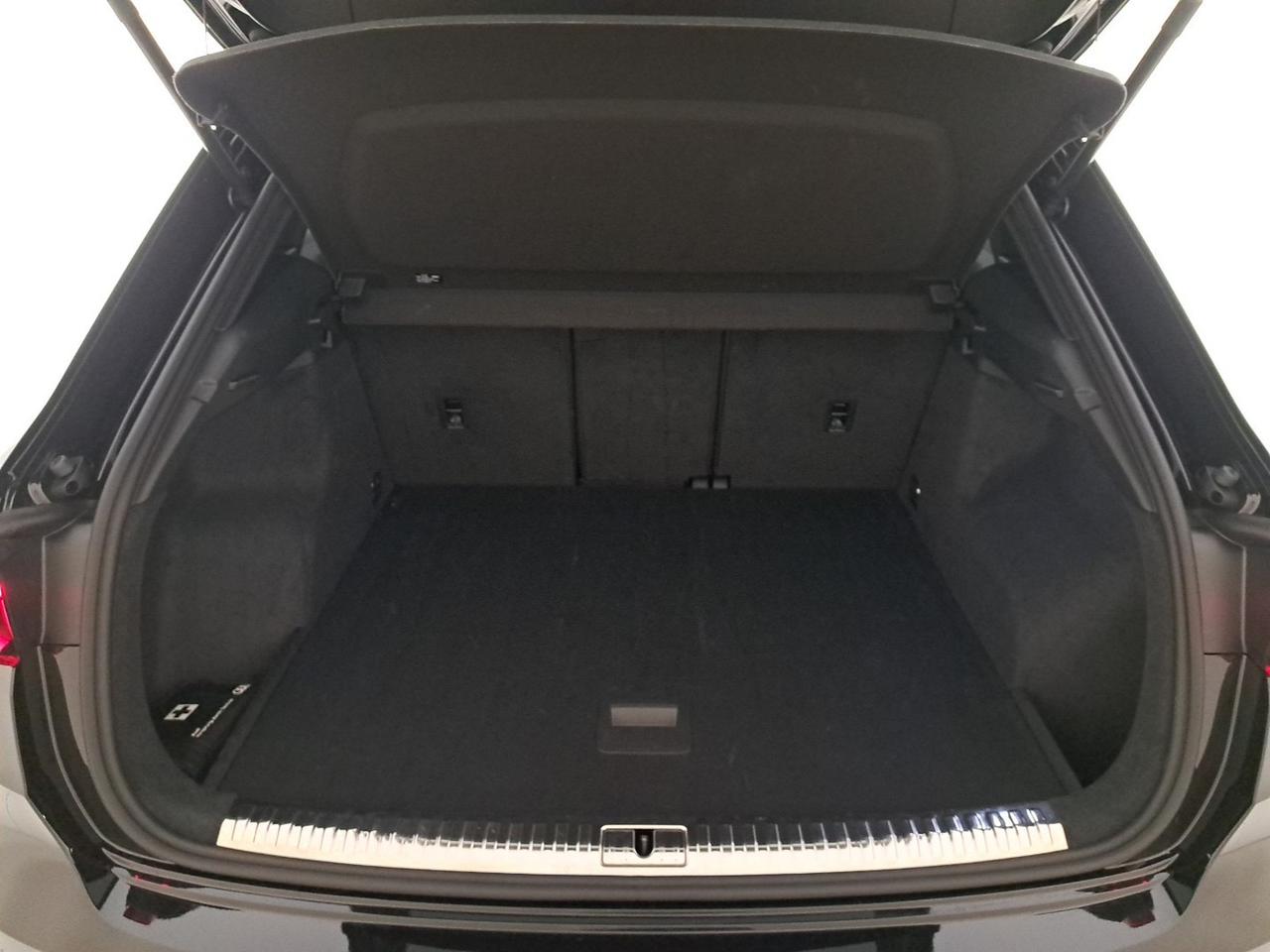 Audi Q3 35 2.0 tdi s line edition s-tronic