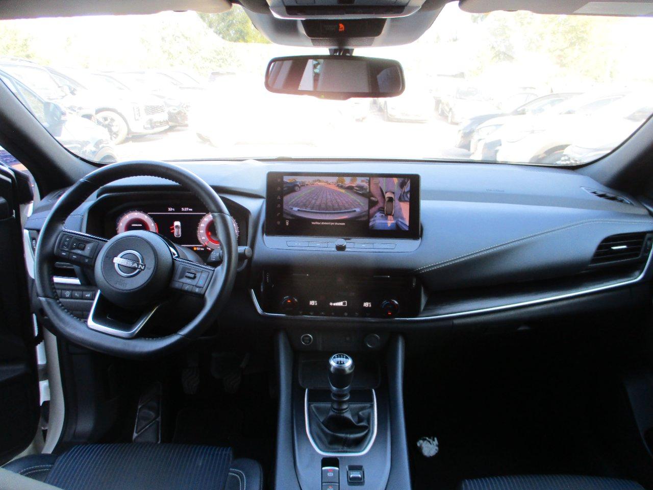 Nissan Qashqai 1.3 mhev Tekna 2wd 140cv TETTO/HeadUp/360