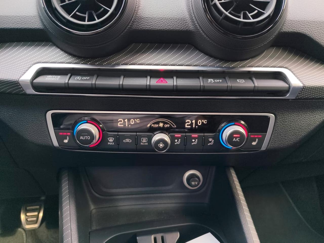 Audi Q2 30 TDI S line Edition