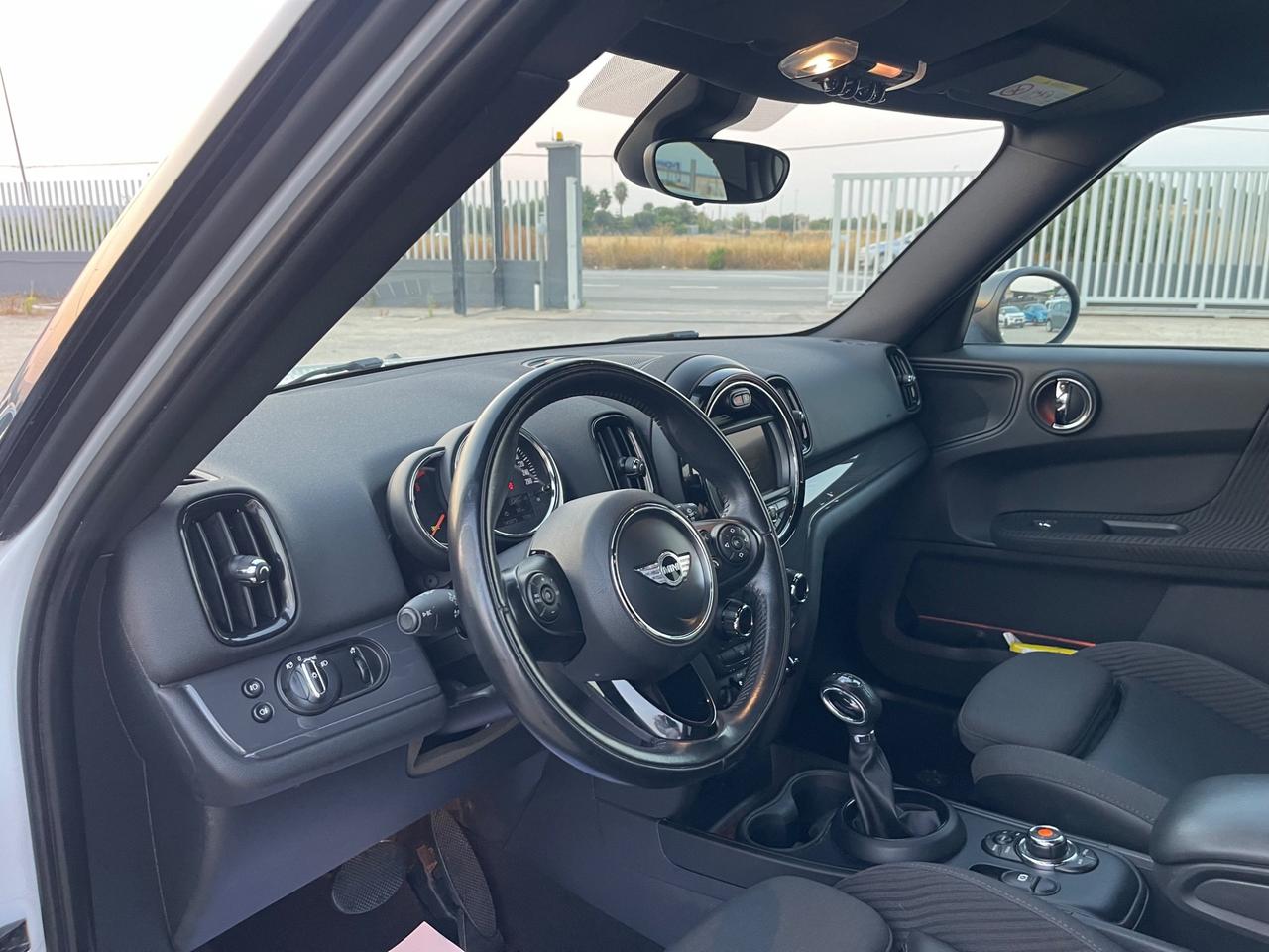 MINI COUNTRYMAN 2.0 D 150CV AUT HYPE FULL LED