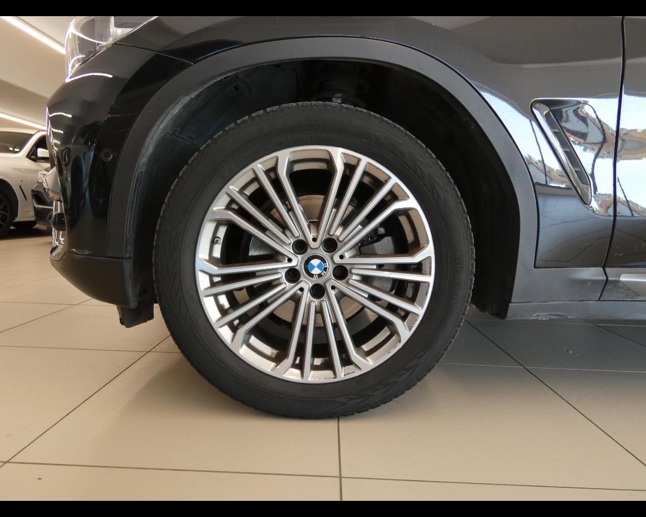 BMW X3 (G01/F97) - X3 xDrive20d Luxury
