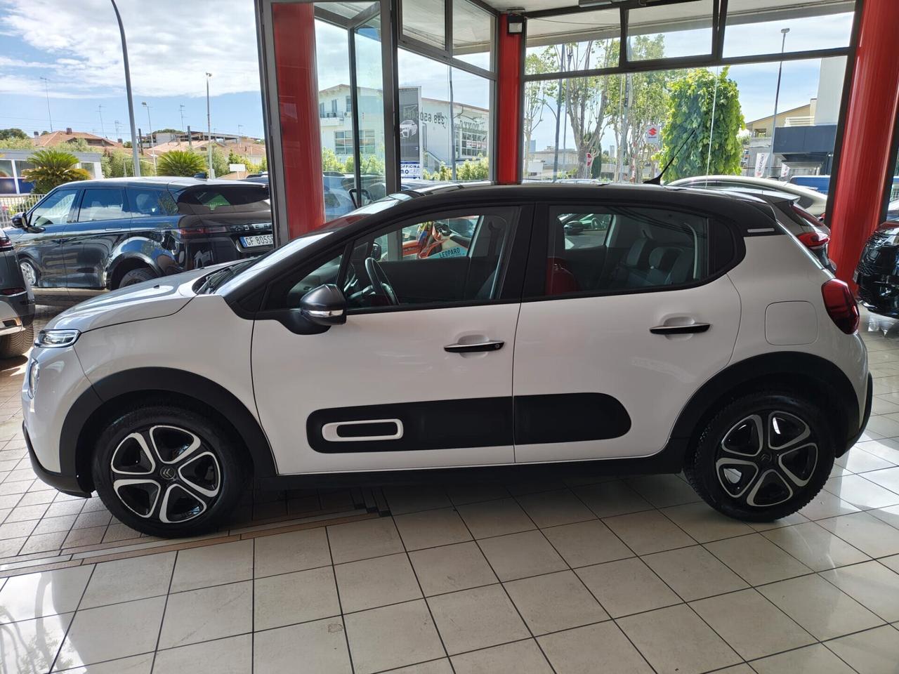 Citroen C3 1.2 BENZINA CAMBIO AUTOMATICO FINANZIABILE
