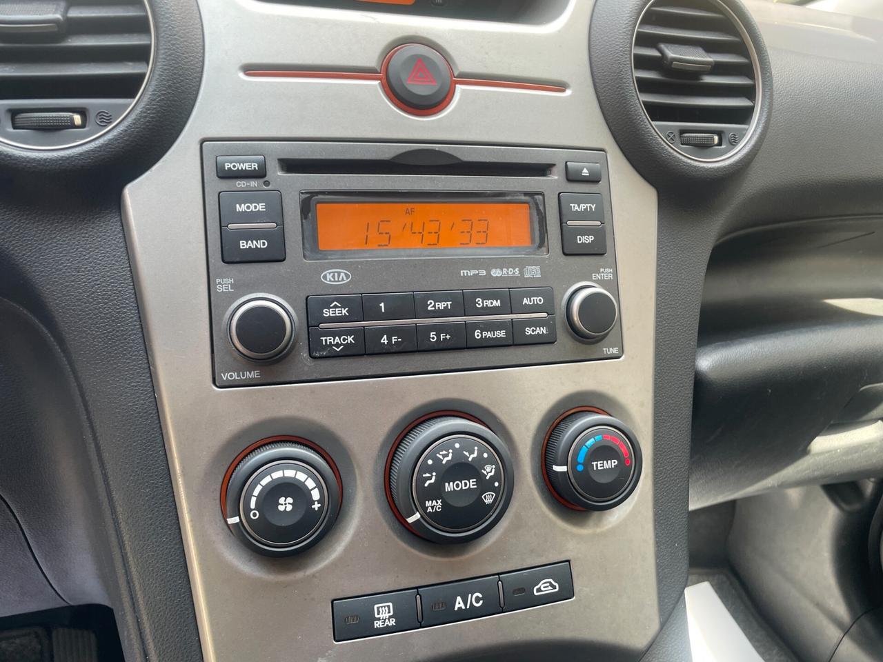 Kia Carens UNICO PROPRIETARIO - AREA B MILANO