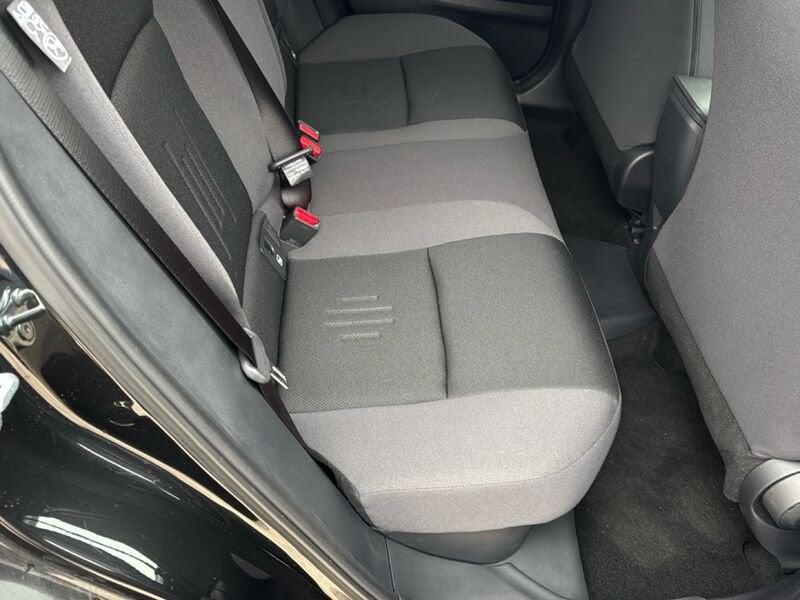 Toyota C-HR C-HR 2.0 HV Trend