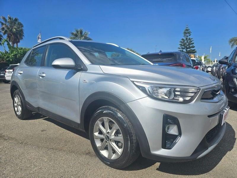 KIA Stonic 1.4MPI 100CV STYLE +