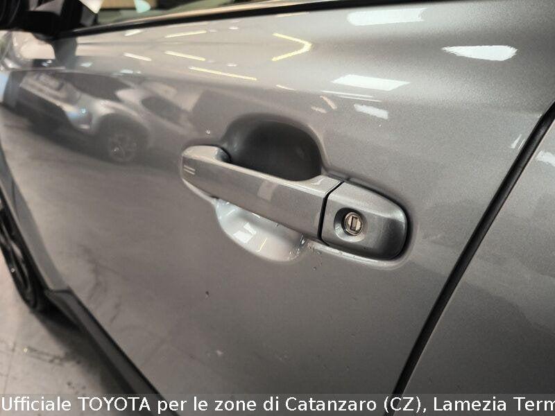 Toyota C-HR C-HR 1.8 Hybrid E-CVT Trend