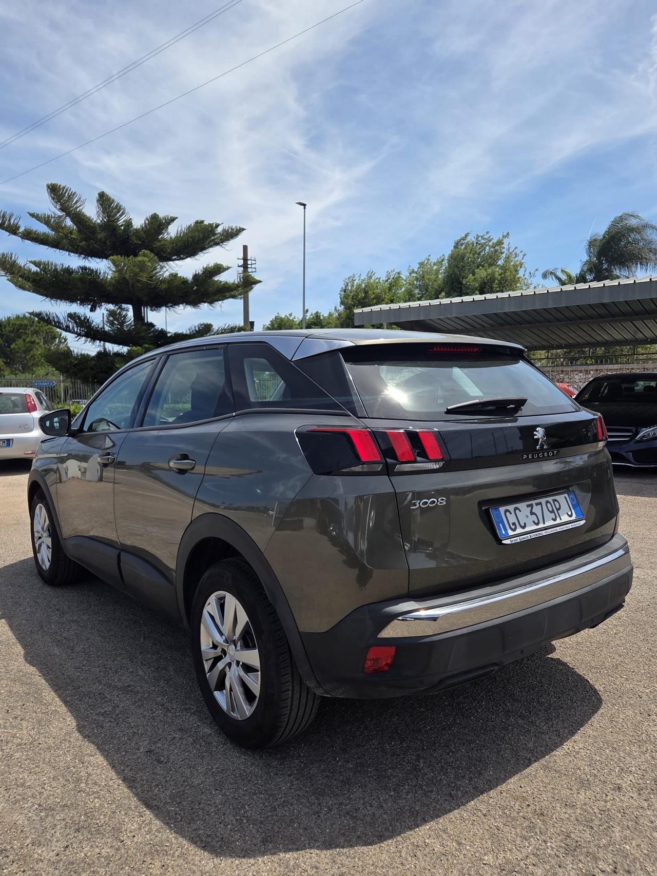 Peugeot 3008 BlueHDi 130 S&S EAT8 Business
