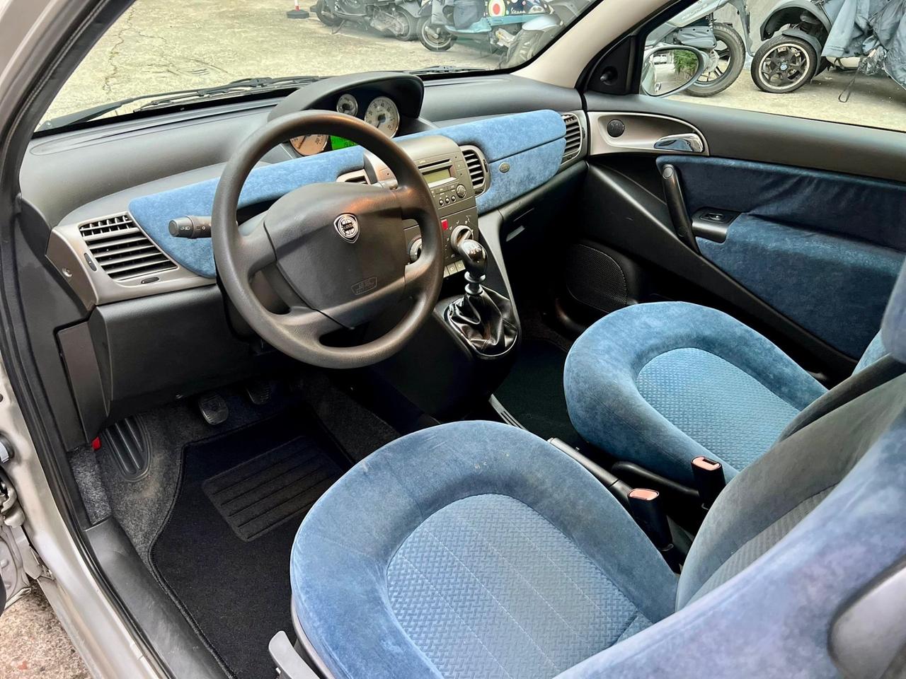 Lancia Ypsilon 1.2 60cv Argento Euro4