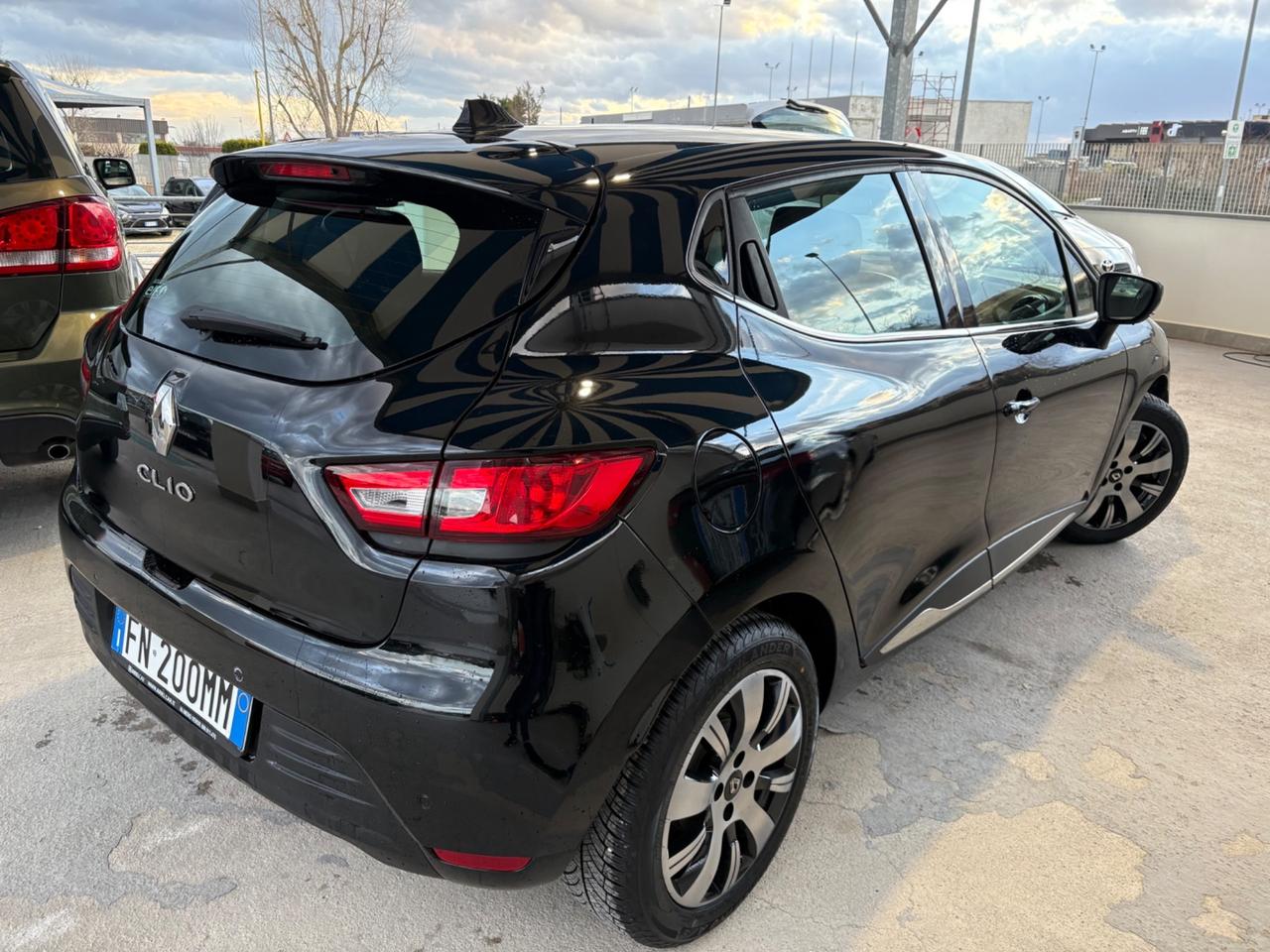 Renault Clio dCi 8V 75CV Start&Stop 5 porte Energy Zen