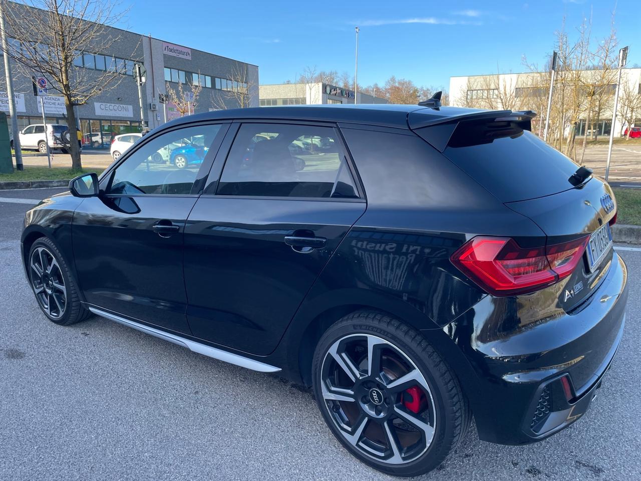 Audi A1 SPB 40 TFSI S tronic line*Automati*Navi*