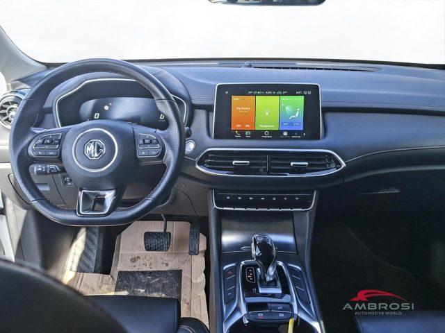 MG EHS MG Plug-in Hybrid Exclusive