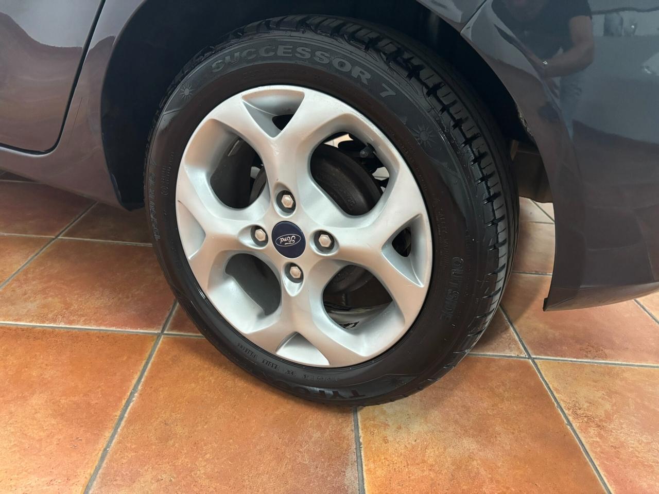 FORD FIESTA 1.2 BENZINA TITANIUM 12/2012