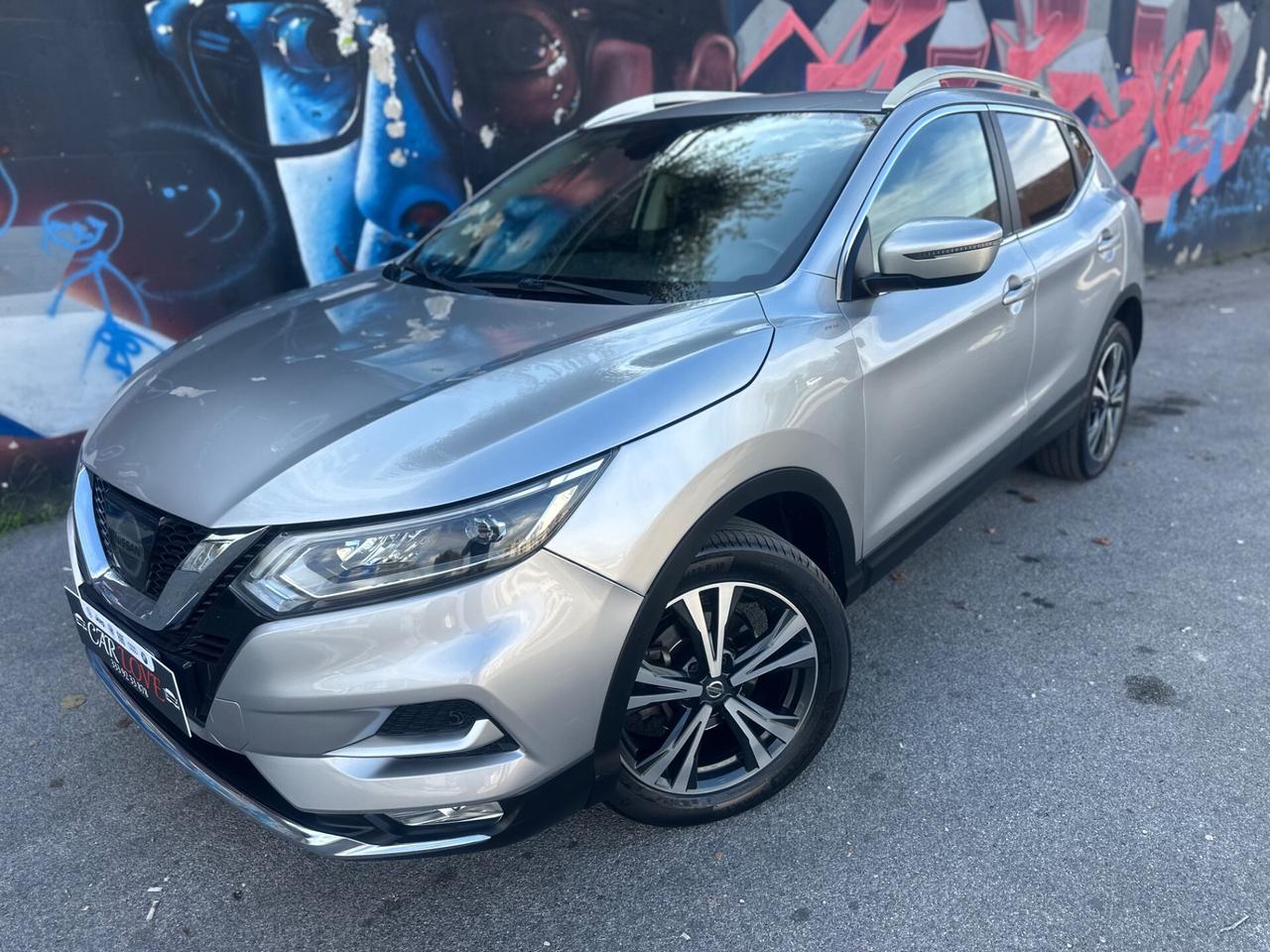 NISSAN QASHQAI 1.5 116CV AUTOM+NAVI+R.CAMERA+LED