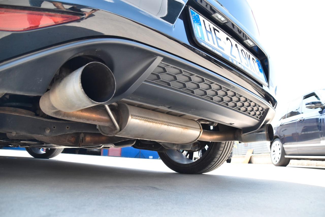 Volkswagen Golf GTI Performance 2.0 TSI DSG 5p. BlueMotion Technology