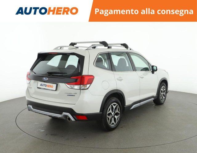 SUBARU Forester 2.0 e-Boxer MHEV CVT Lineartronic Style