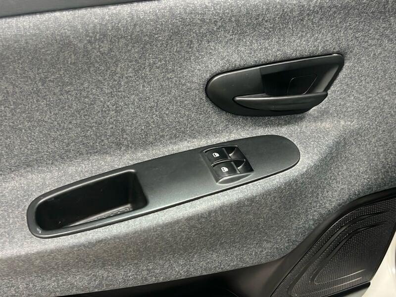Lancia Ypsilon 1.0 FireFly 70cv S&S Hybrid SILVER PLUS