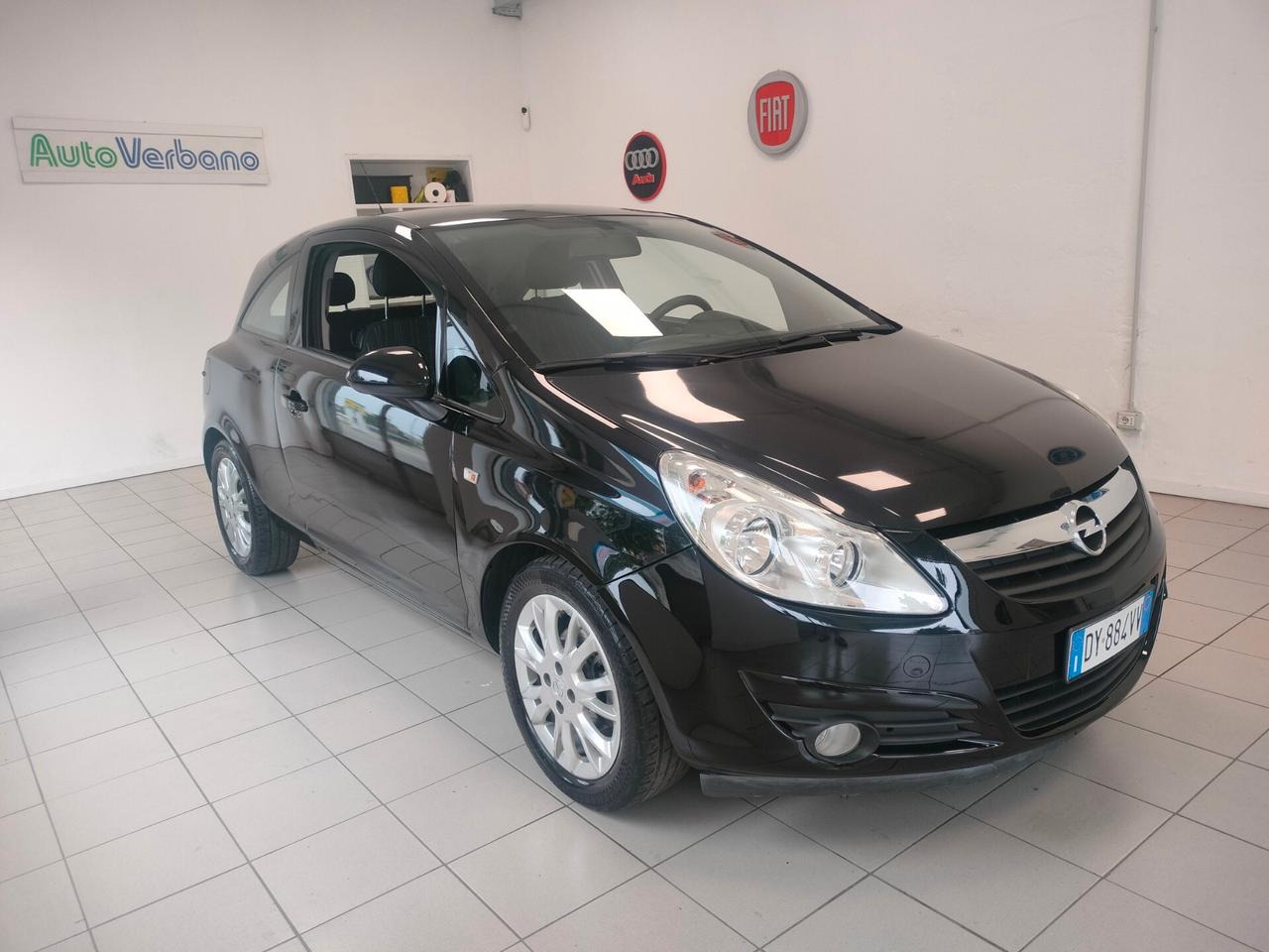 Opel Corsa 1.2 5 porte Easytronic Enjoy