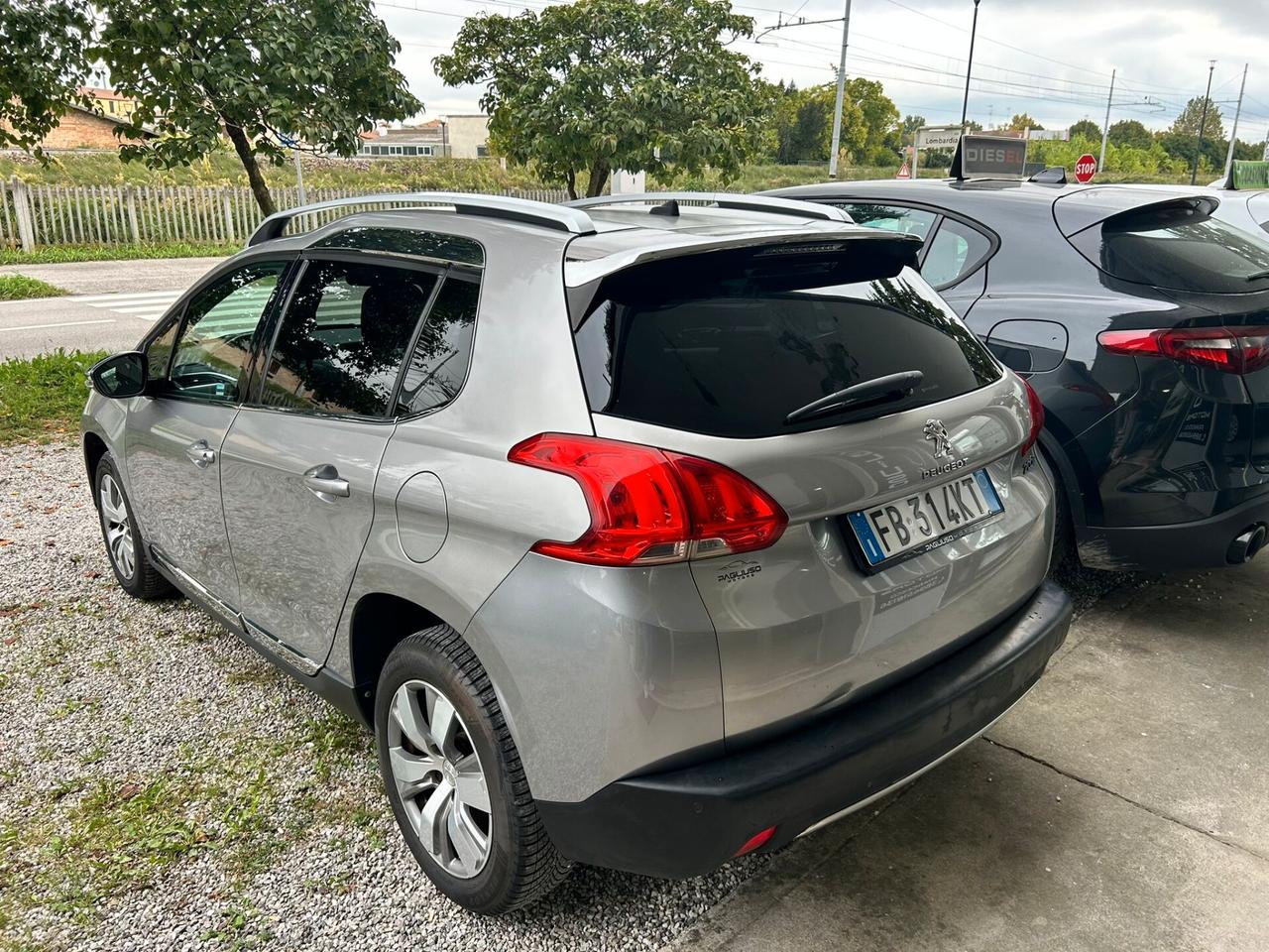 Peugeot 2008 PureTech 82 Allure