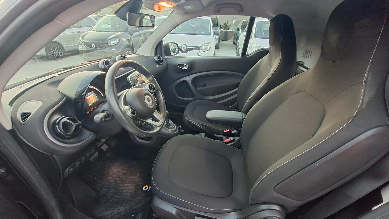 Smart ForTwo 70 1.0 BENZINA Automatica