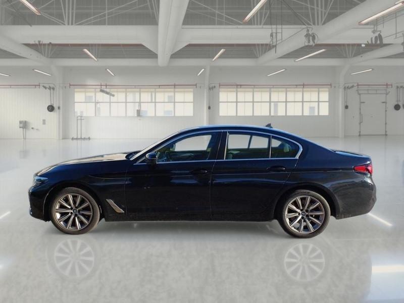BMW 518 MH48V Business Autom. 4 PORTE BERLINA