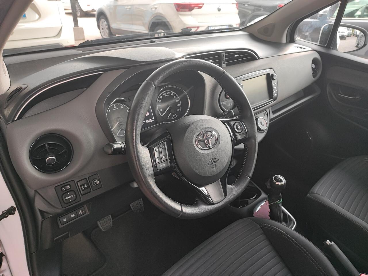Toyota Yaris 1.0 72 CV 5 porte Lounge