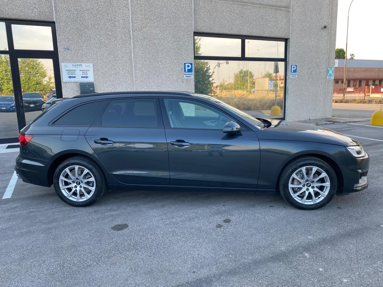 Audi A4 40 TDI 2.0 204 Cv Quattro S tronic Business