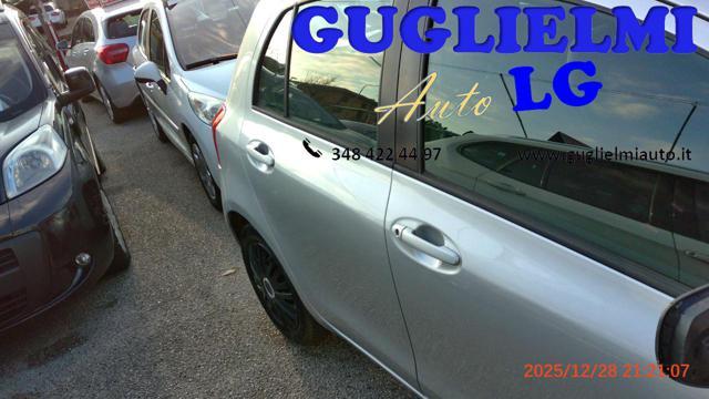 TOYOTA Yaris 1.3 5 porte Sol