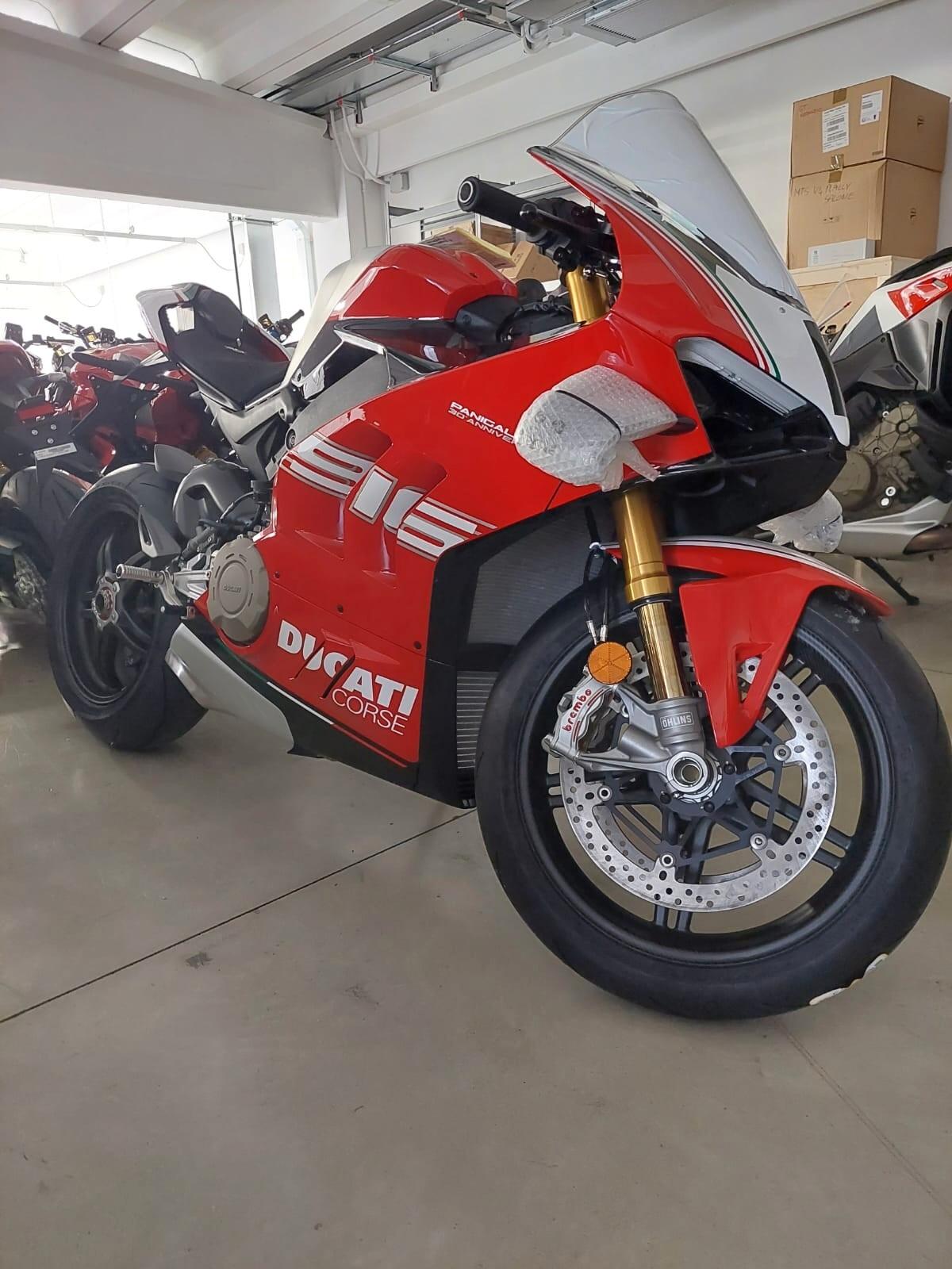 DUCATI PANIGALE V4 SP2 30°ANNIVERSARIO 916