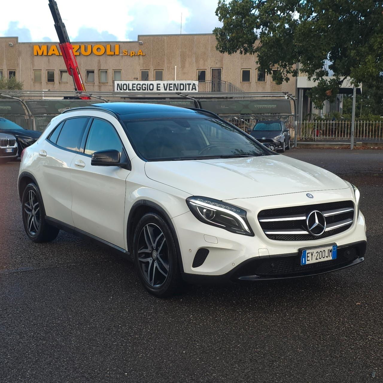 *Mercedes-benz*GLA*220*CDI*4Matic*PREMIUM*AUTOMATICA*EURO6*PERMUTE*FINANZIAMENTO**