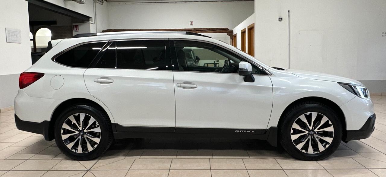 SUBARU OUTBACK 2.0D UNLIMITED LINEARTRONIC *TETTO*CAMERA*NAVI*LANE*