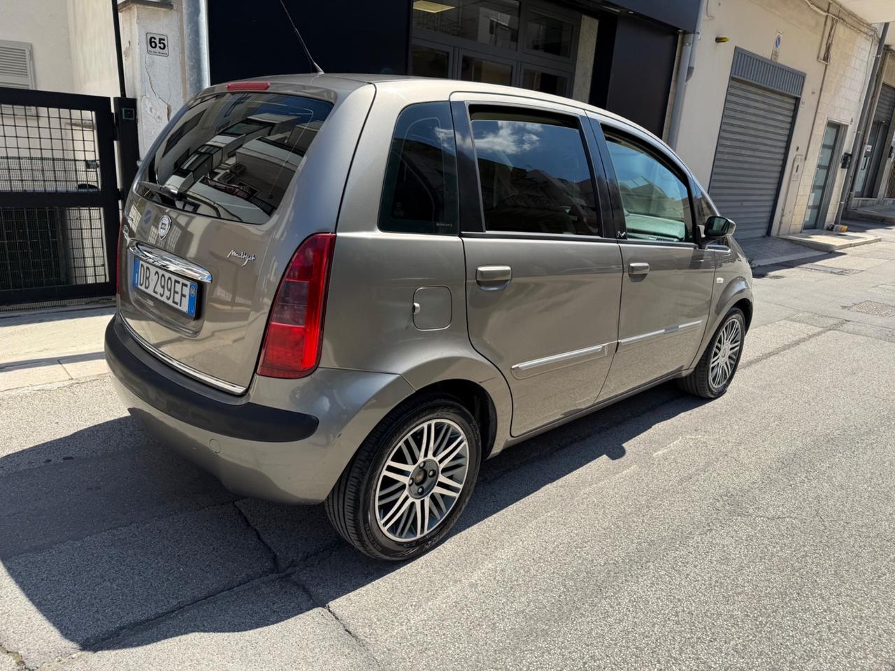 Lancia MUSA 1.9 Multijet Oro