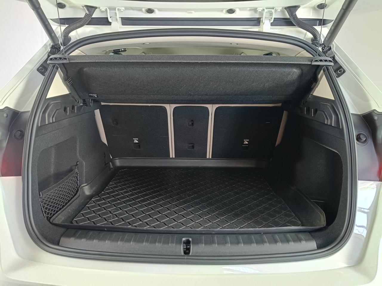 BMW X1 U11 - X1 sdrive18i X-Line auto