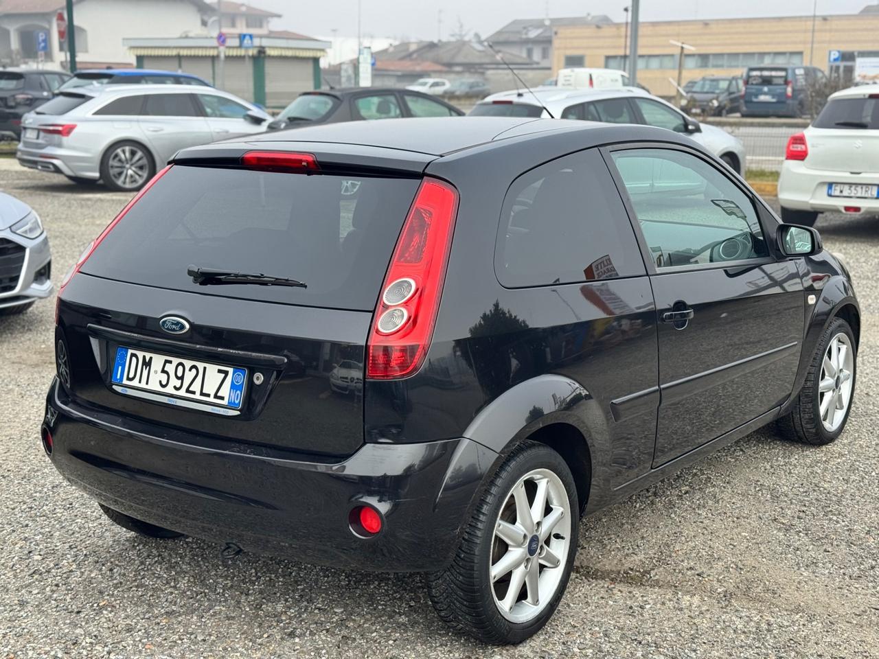 Ford Fiesta 1.4 TDCi 3p. Ghia