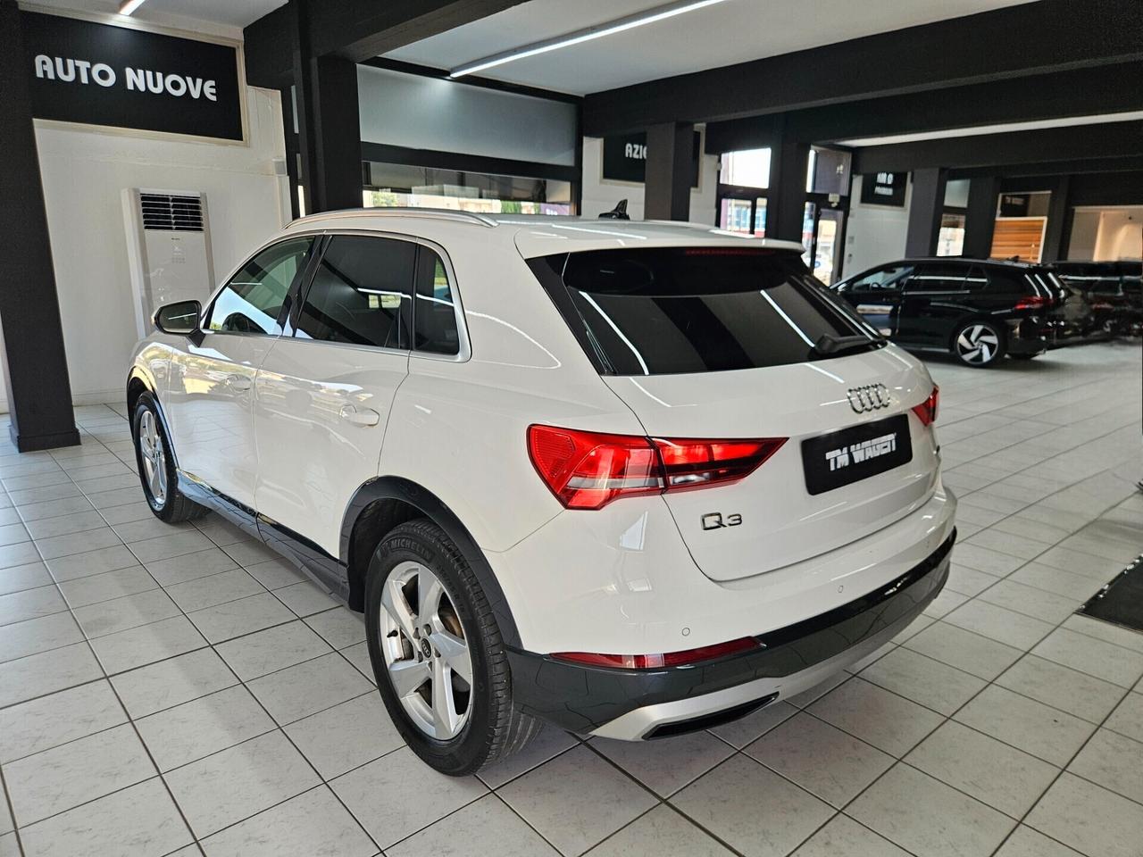 Audi Q3 35 2.0 tdi Business quattro s-tronic