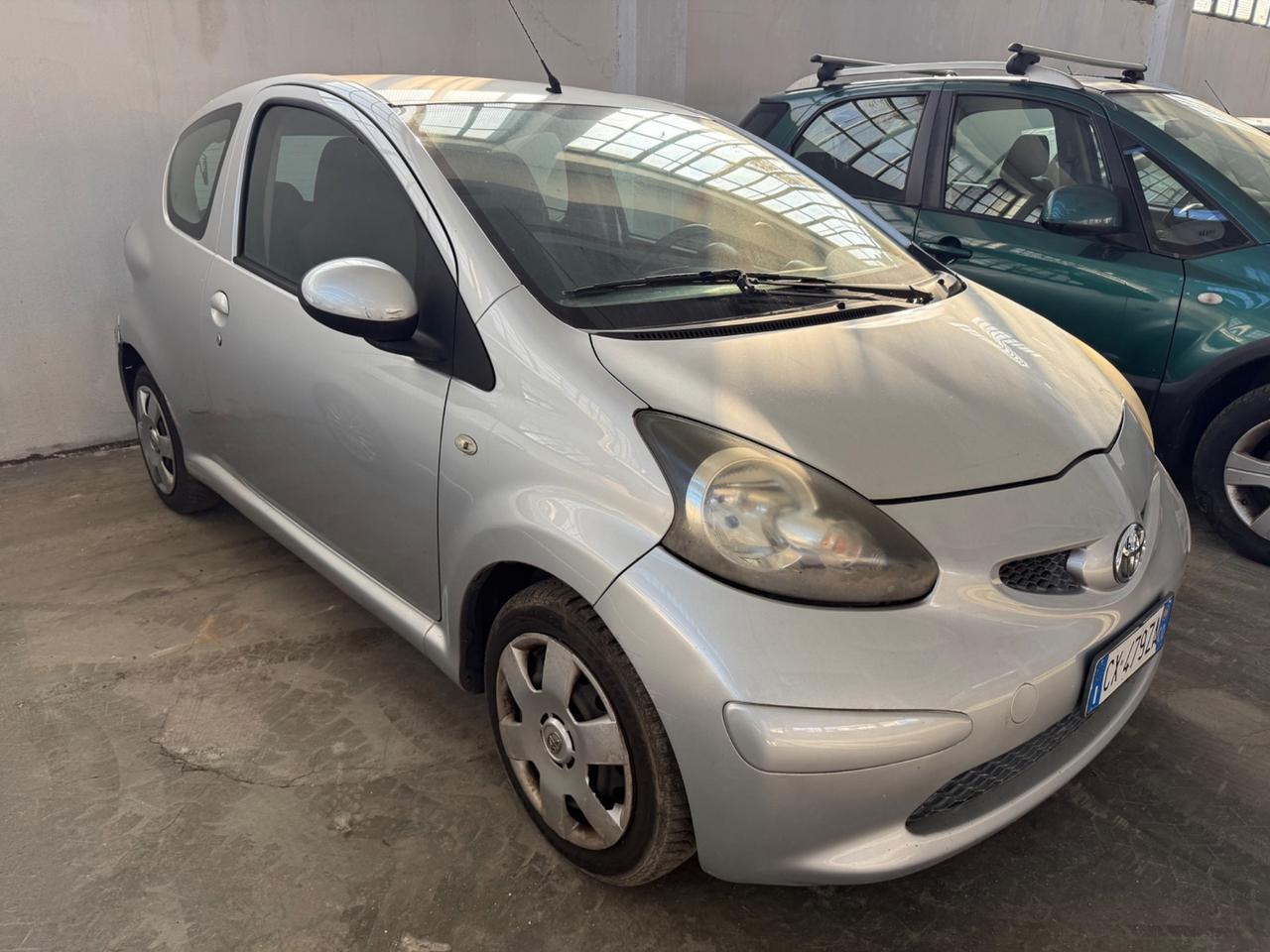 Toyota Aygo 1.0 12V VVT-i 3 porte