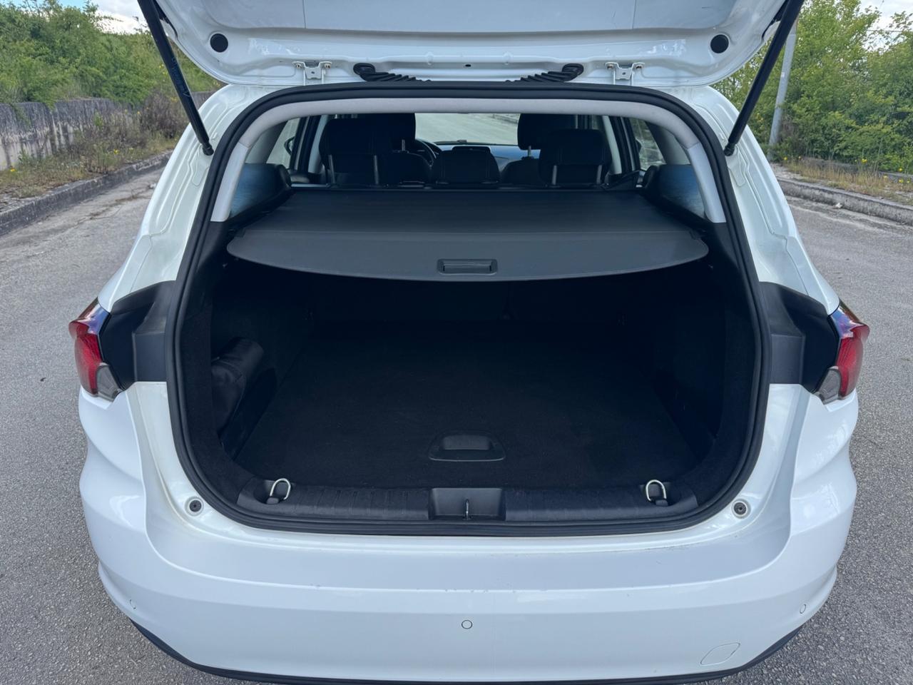 Fiat Tipo 1.6 Mjt S&S SW Lounge