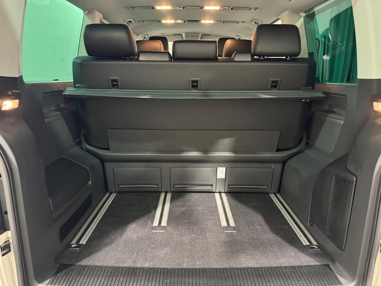 Volkswagen Multivan 2.0 TDI 199CV DSG 4Motion Highline Generation Six