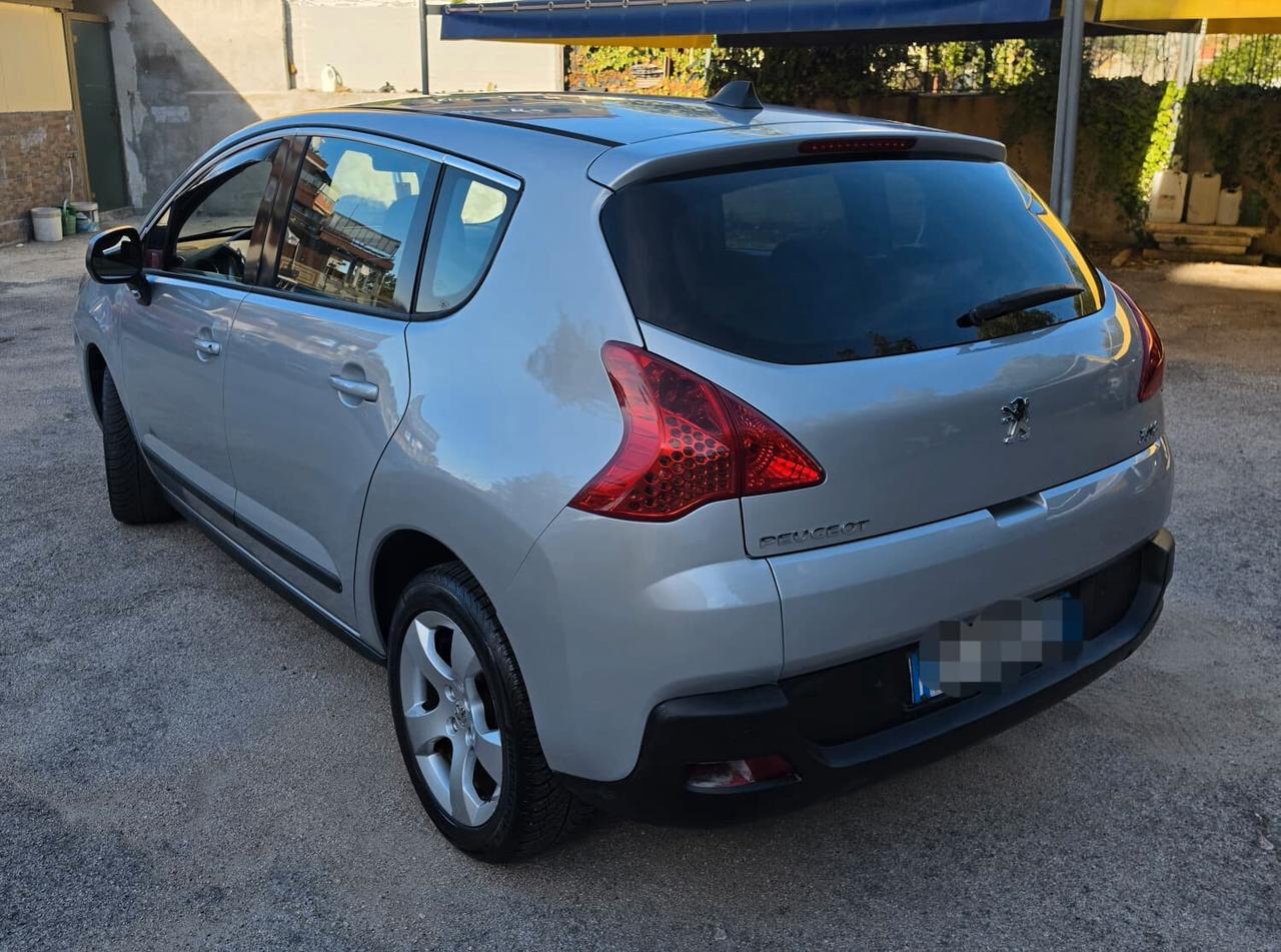 Peugeot 3008 1.6 HDi 115CV Allure