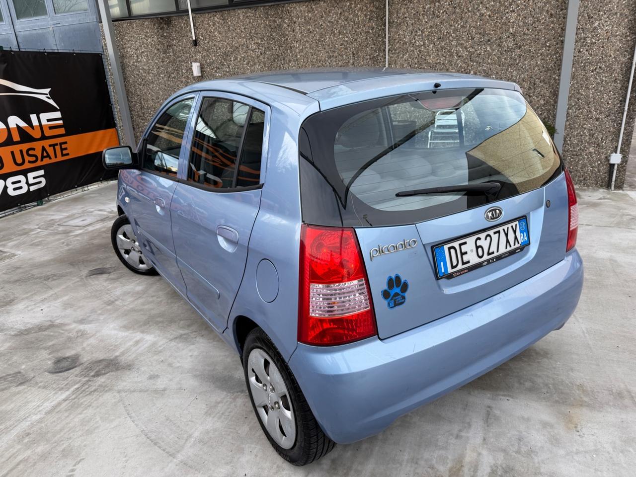 Kia Picanto 1.0 benzina euro4 neopatentati