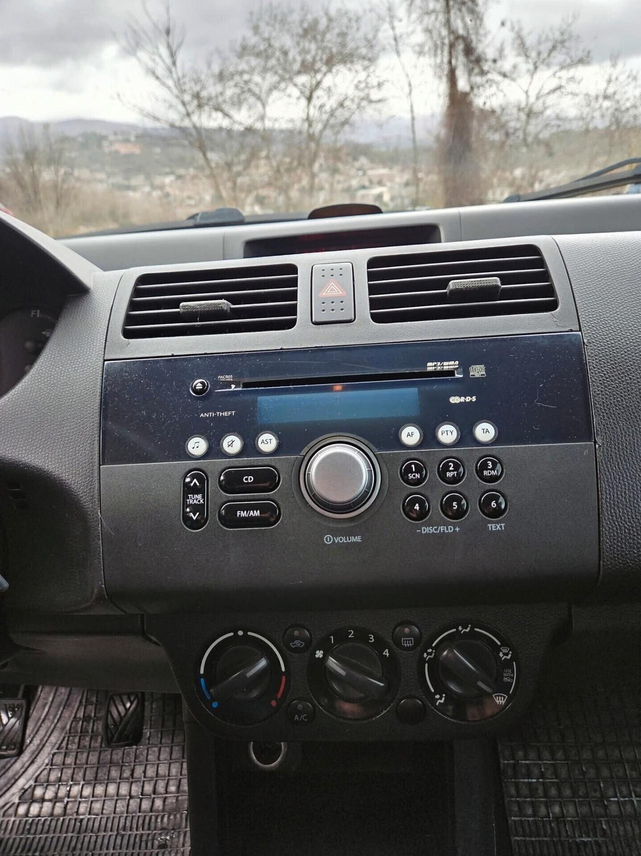 Suzuki Swift 1.3 69cv diesel mjt